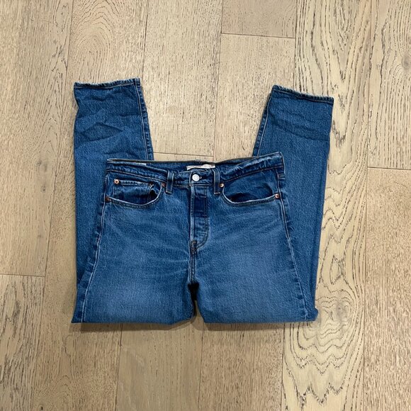 Levi's Wedgie Straight Jeans - Picture 12 of 15